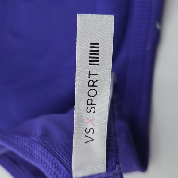 Victoria's Secret Blue Sports Bra Size 38C - Picture 6 of 9